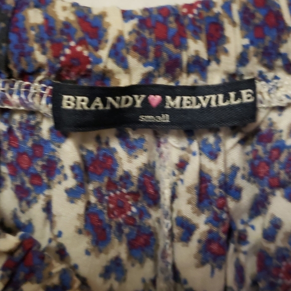 Brandy Melville Shorts - Picture 4 of 4